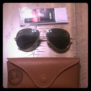 Ray-Ban 1937 Aviator Sunglasses
